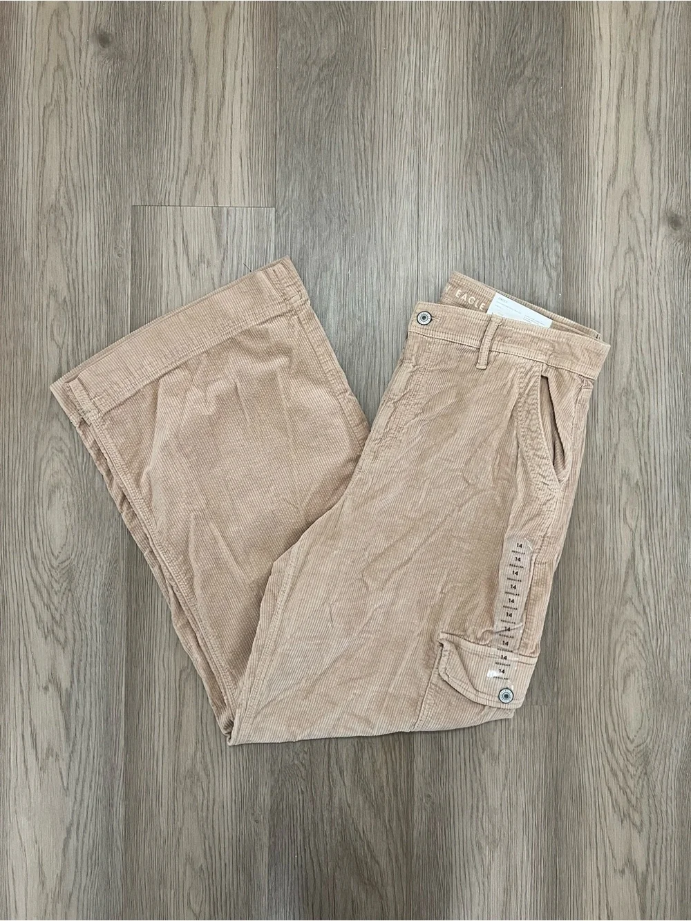 American Eagle Super High Rise Baggy Wide Leg Corduroy Cargo Pants Size 14 NWT